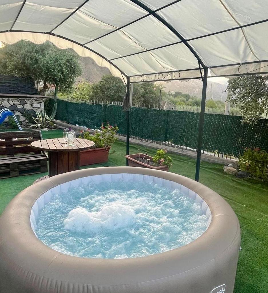 Casa Vacanze A Rava フランカヴィッラ・ディ・シチーリア エクステリア 写真
